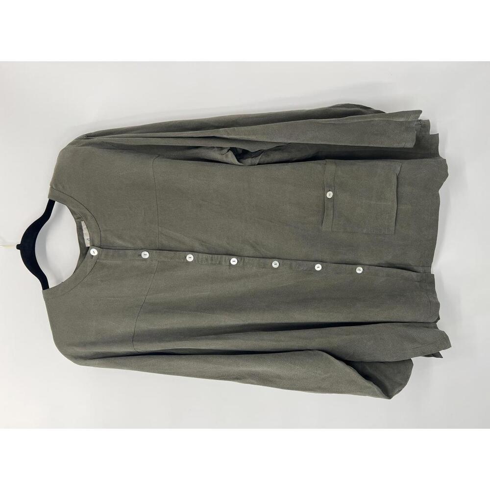 Anne Carson Woman 2X Silk Button-Up Shirt Olive‎ Green Lightweight Pocket